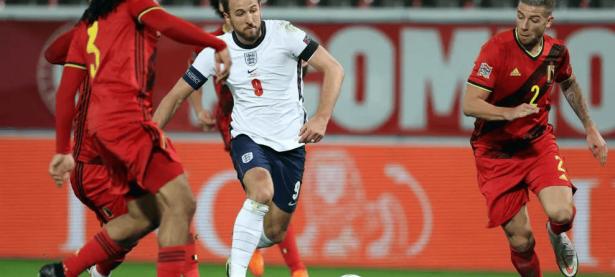 爱游戏网页版-英格兰足球队努力备战国际比赛(英格兰足球队努力备战国际比赛视频)