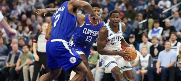 爱游戏官网-包含顶级联赛再现精彩对决，球员技艺纷呈的词条