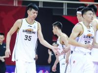 爱游戏入口-CBA球队训练备战新赛季，教练组全力调教