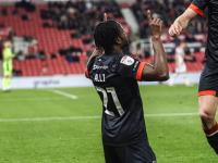 爱游戏在线登录-南安普顿逆袭斯托克城，保级希望大增