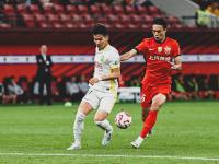 爱游戏网页版登录入口-国安战平上港：北京国安队与上海上港队踢平，积分保持不变的简单介绍