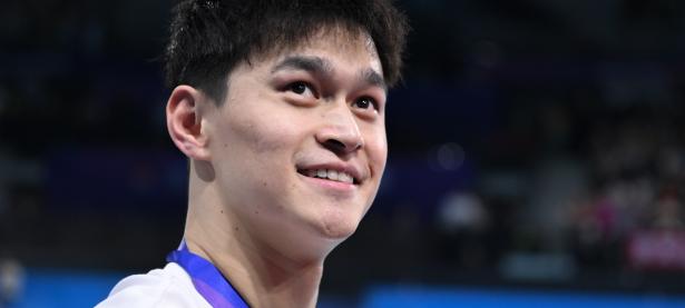 爱游戏在线-浙江游泳选手实现突破，勇夺冠军