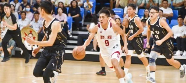 爱游戏官网-关于球员飒爽英姿，带领球队奋力拼搏的信息