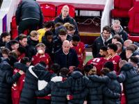 爱游戏体育地址-欧冠比赛中的精彩瞬间成为热议话题