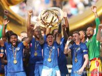 爱游戏登录入口-关于切尔西前锋状态神勇，球队前景一片光明的信息