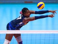 爱游戏官方入口-意大利铁饼选手力压群雄，夺得冠军