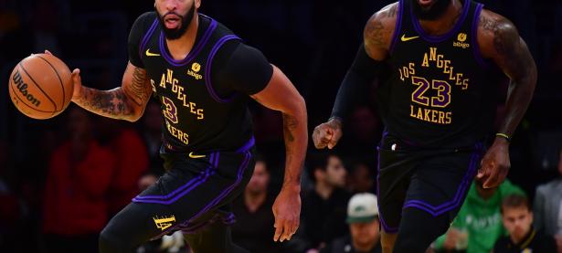 爱游戏中国官网-湖人队客战鹈鹕队，争取胜利