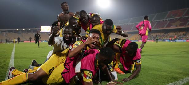 爱游戏体育地址-刚果选手成功晋级，决战冠军