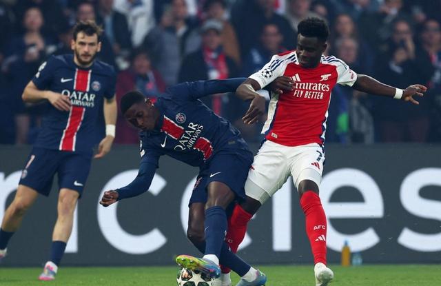 巴黎圣日耳曼憾负拜仁慕尼黑，惊险晋级(巴黎圣日耳曼vs拜仁慕尼黑 含颁奖仪式)