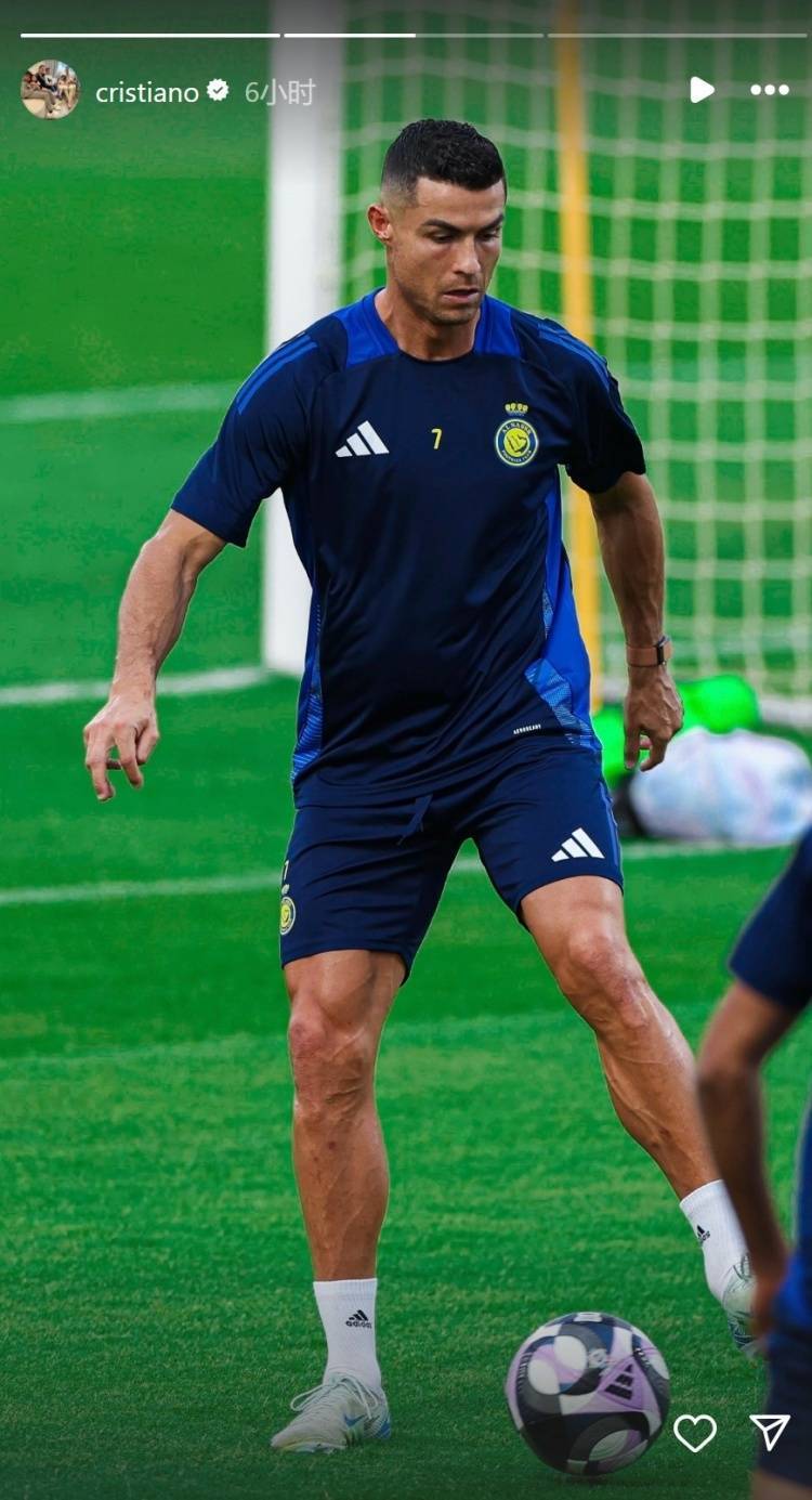 一位足球巨星在社交媒体上晒出了他的训练日常 一位足球巨星在社交媒体上晒出了他的训练日常