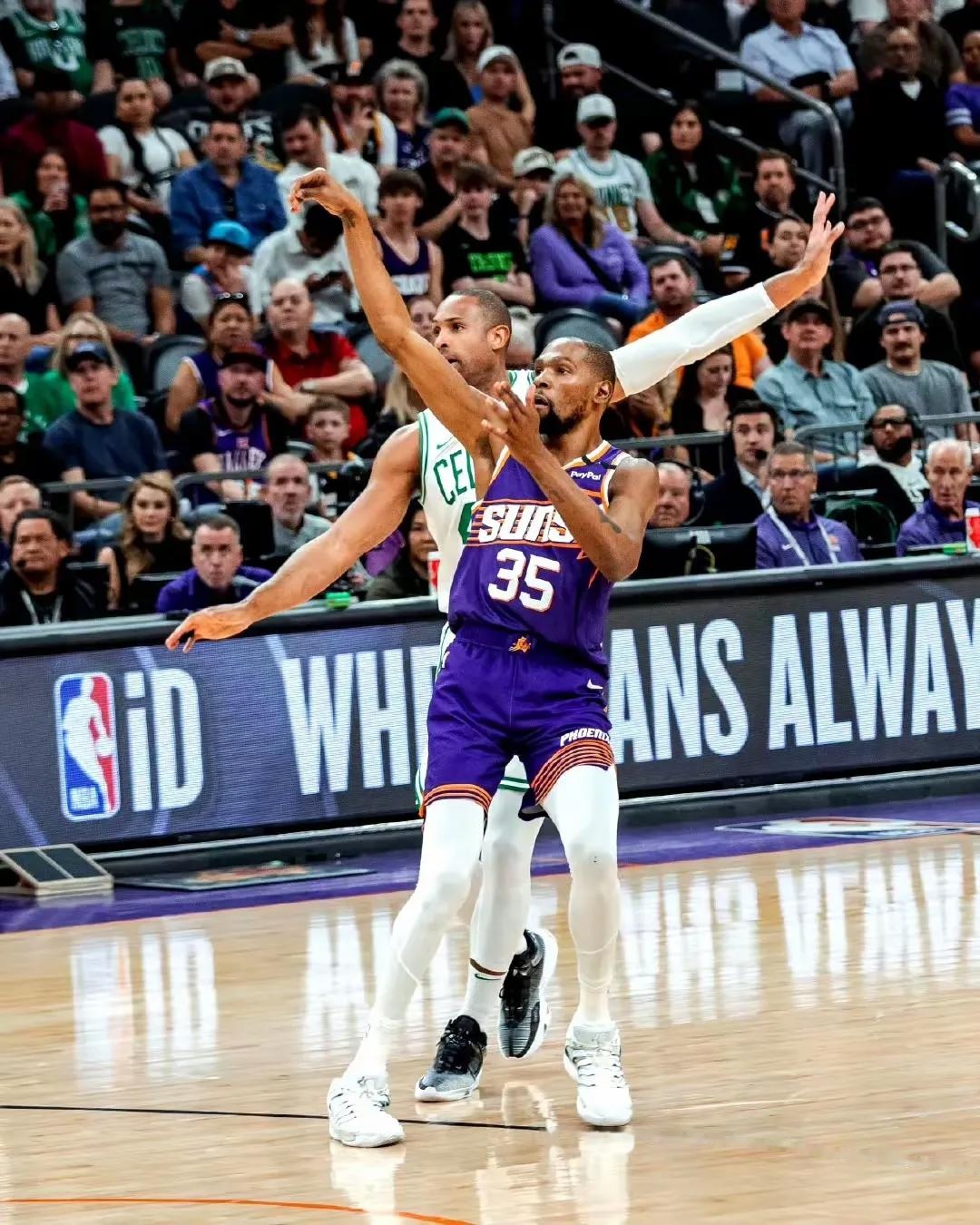 雄鹿遭连败，独行侠力克奇才