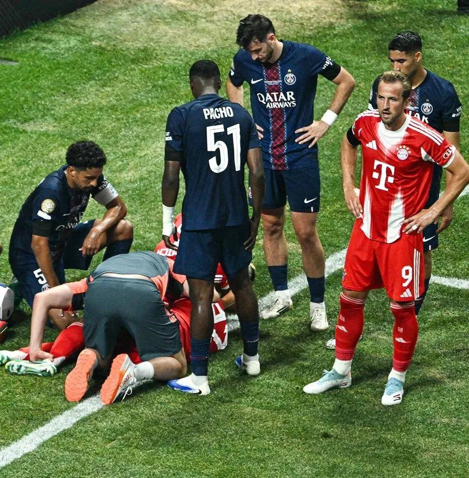 拜仁客场遭遇惨败，梦想晋级破灭的简单介绍