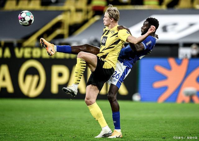 沙尔克04击败门兴格拉德巴赫,实现连胜 沙尔克04击败门兴格拉德巴赫,实现连胜