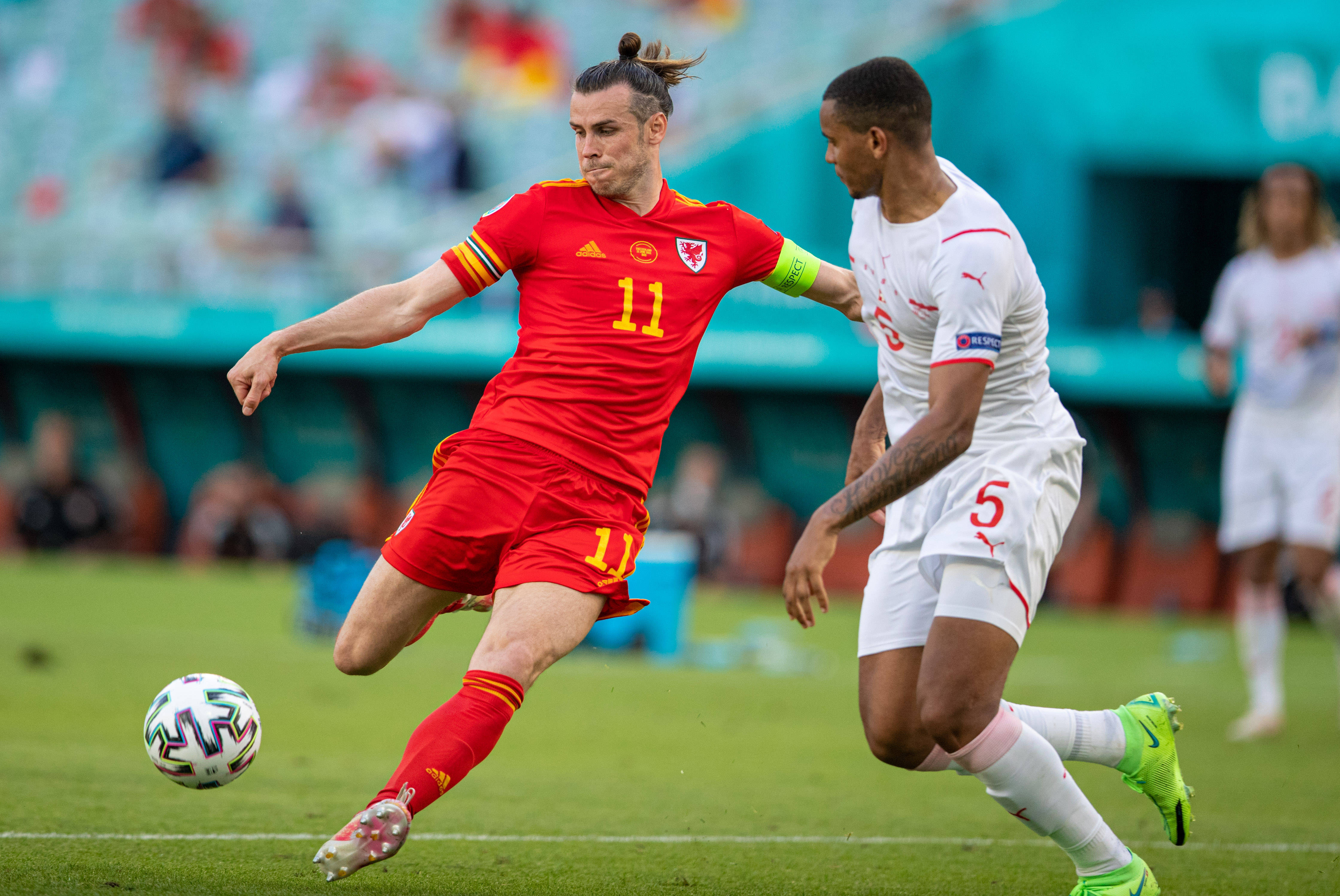 包含瑞士队实力出众，蓄势待发迎接下一场比赛的词条