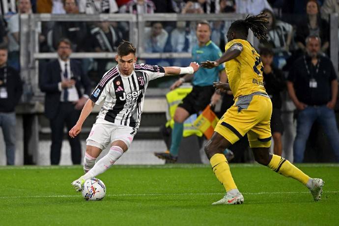 包含乌迪内斯在关键时刻崛起,杀入欧冠半决赛的词条 包含乌迪内斯在关键时刻崛起,杀入欧冠半决赛的词条