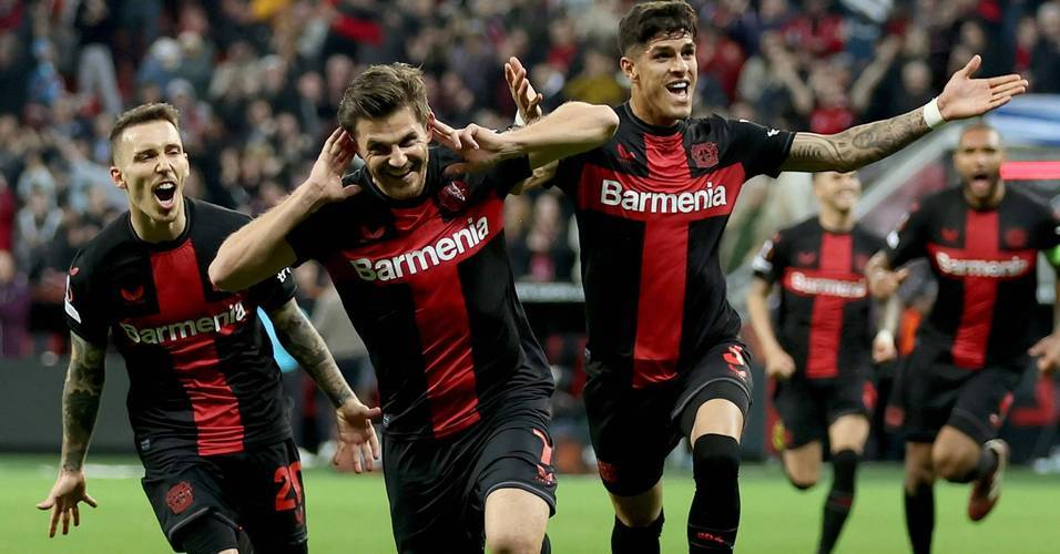 包含汉堡主场换帅效果如何？拜仁慕尼黑待评定的词条