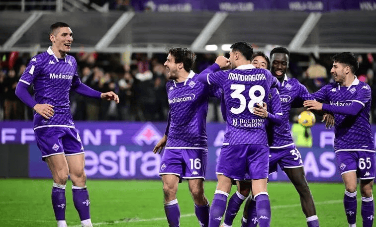 包含佛罗伦萨击败帕尔马,排名逐渐攀升的词条 包含佛罗伦萨击败帕尔马,排名逐渐攀升的词条