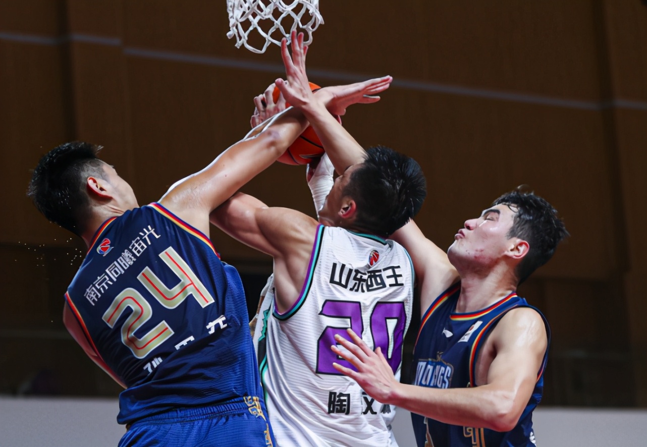 关于紧逼比赛末节,苦战至最后一刻的信息 关于紧逼比赛末节,苦战至最后一刻的信息