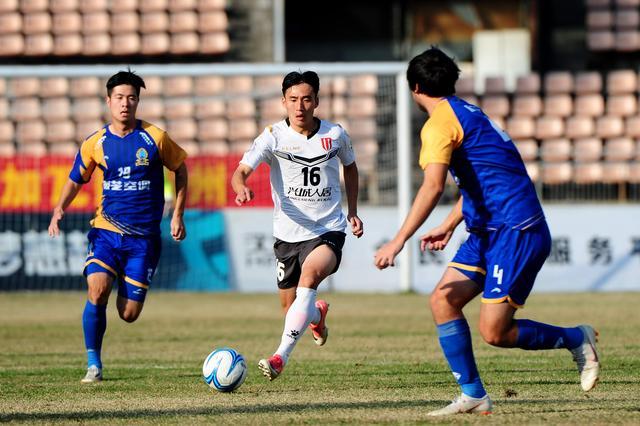 包含成都兴城主场胜利，保持不败战绩的词条