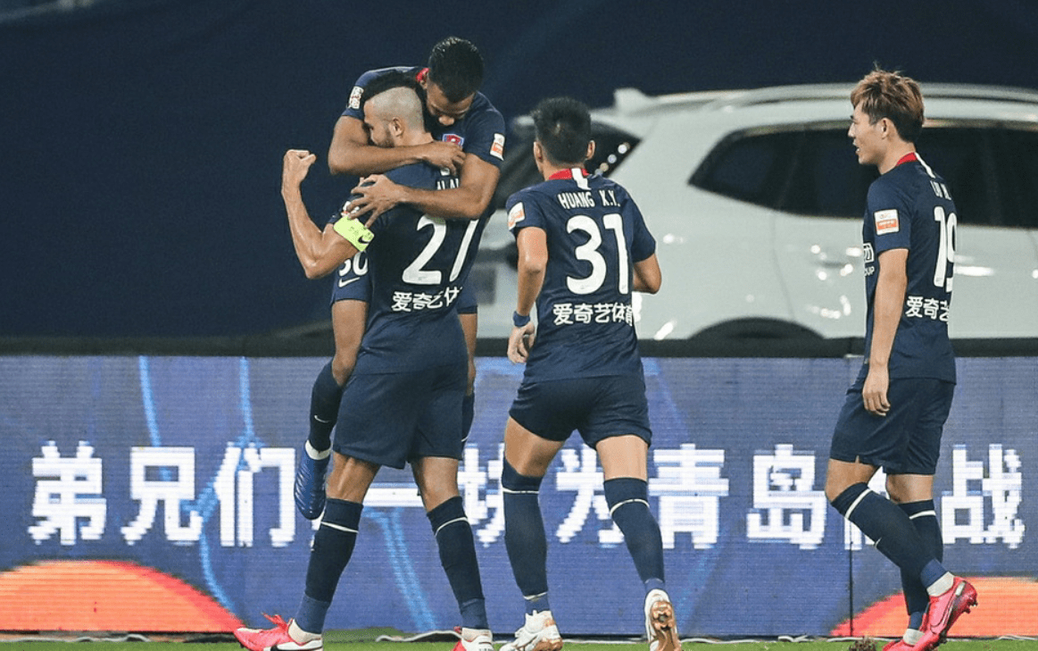 包含上港战胜恒大,冲击联赛积分榜首位的词条 包含上港战胜恒大,冲击联赛积分榜首位的词条