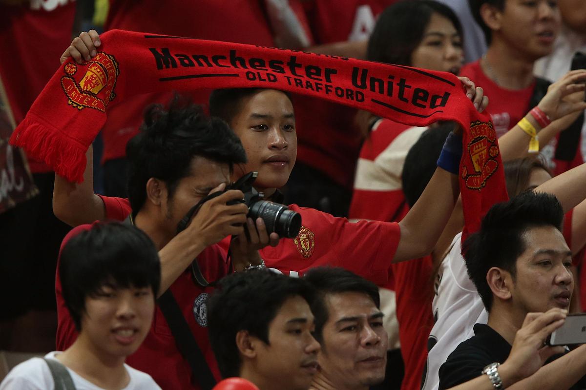 包含半决赛中球员们的拼搏精神和团队合作被称赞的词条