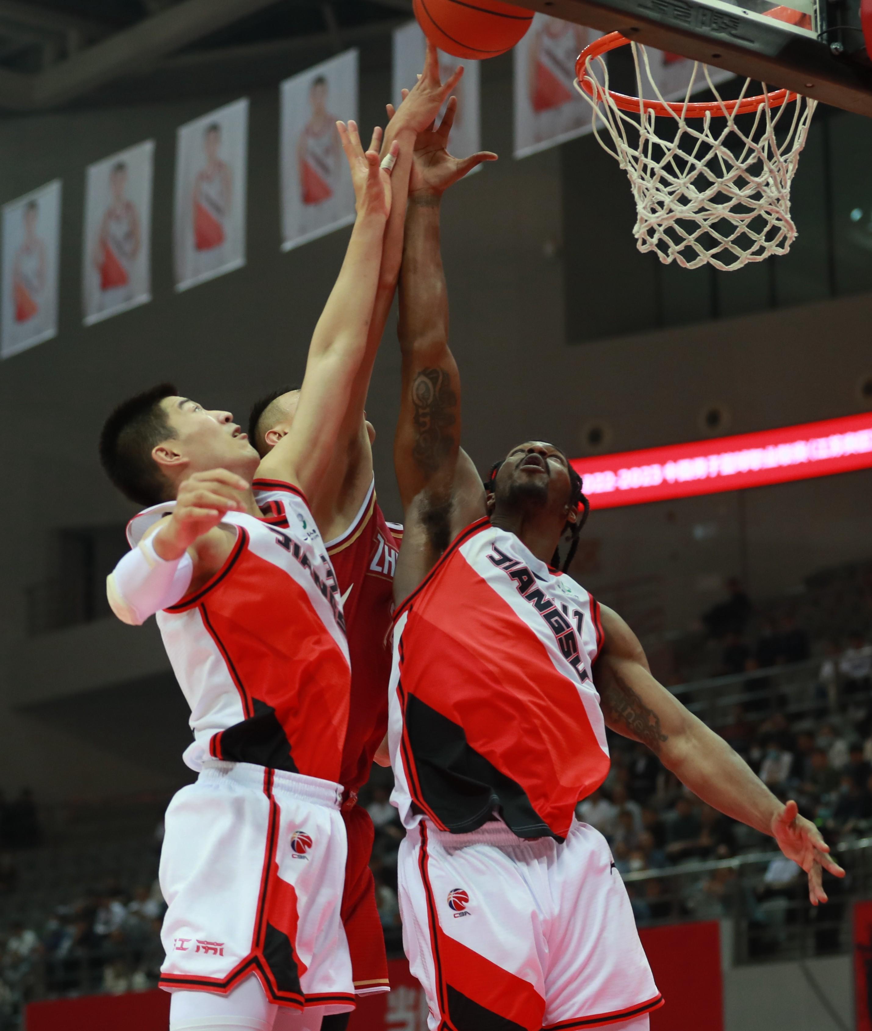 关于江苏肯帝亚克服困难,客场斩获宝贵胜利的信息 关于江苏肯帝亚克服困难,客场斩获宝贵胜利的信息