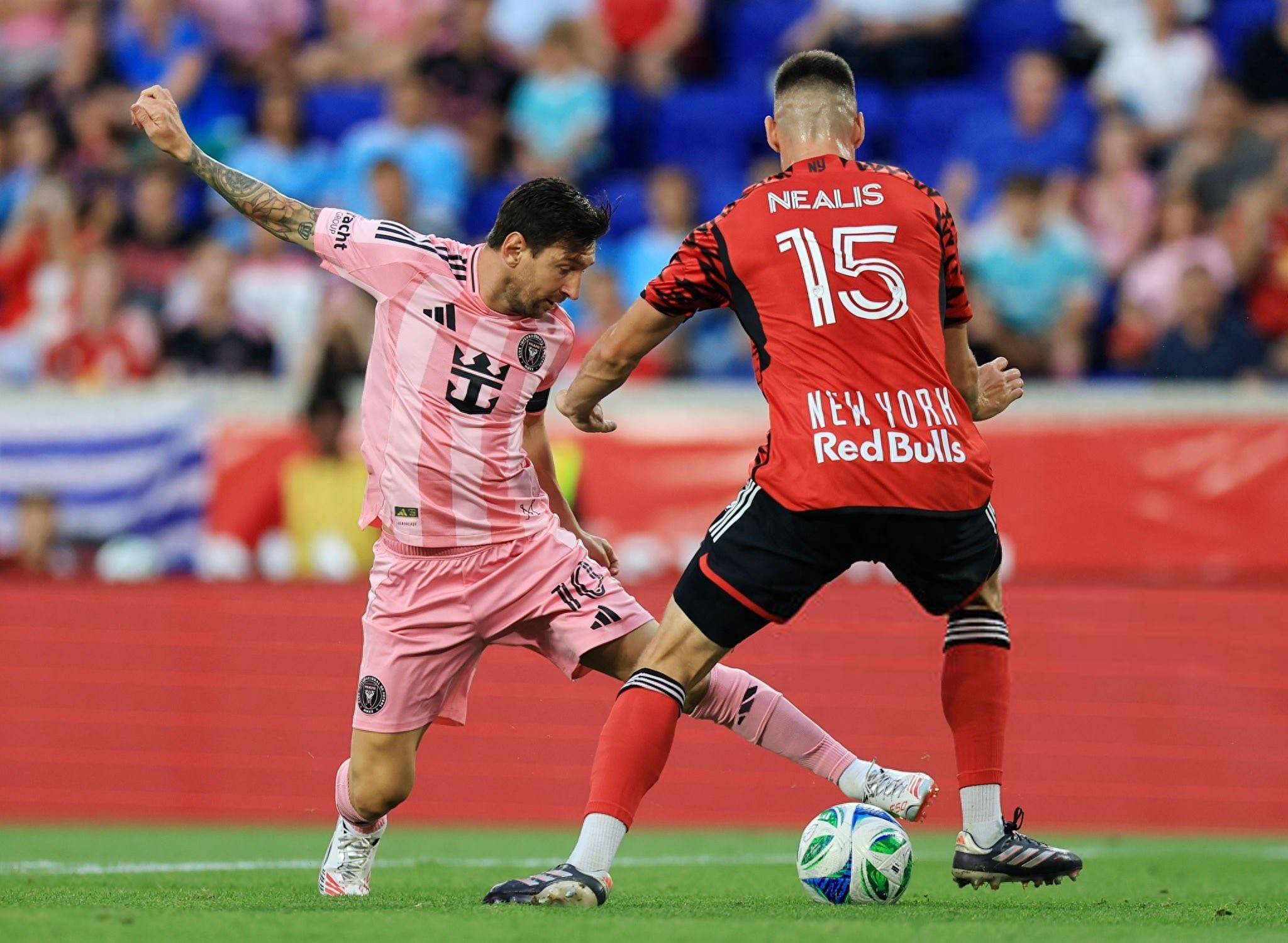 巴萨再获胜！梅西精准角球，传导进攻