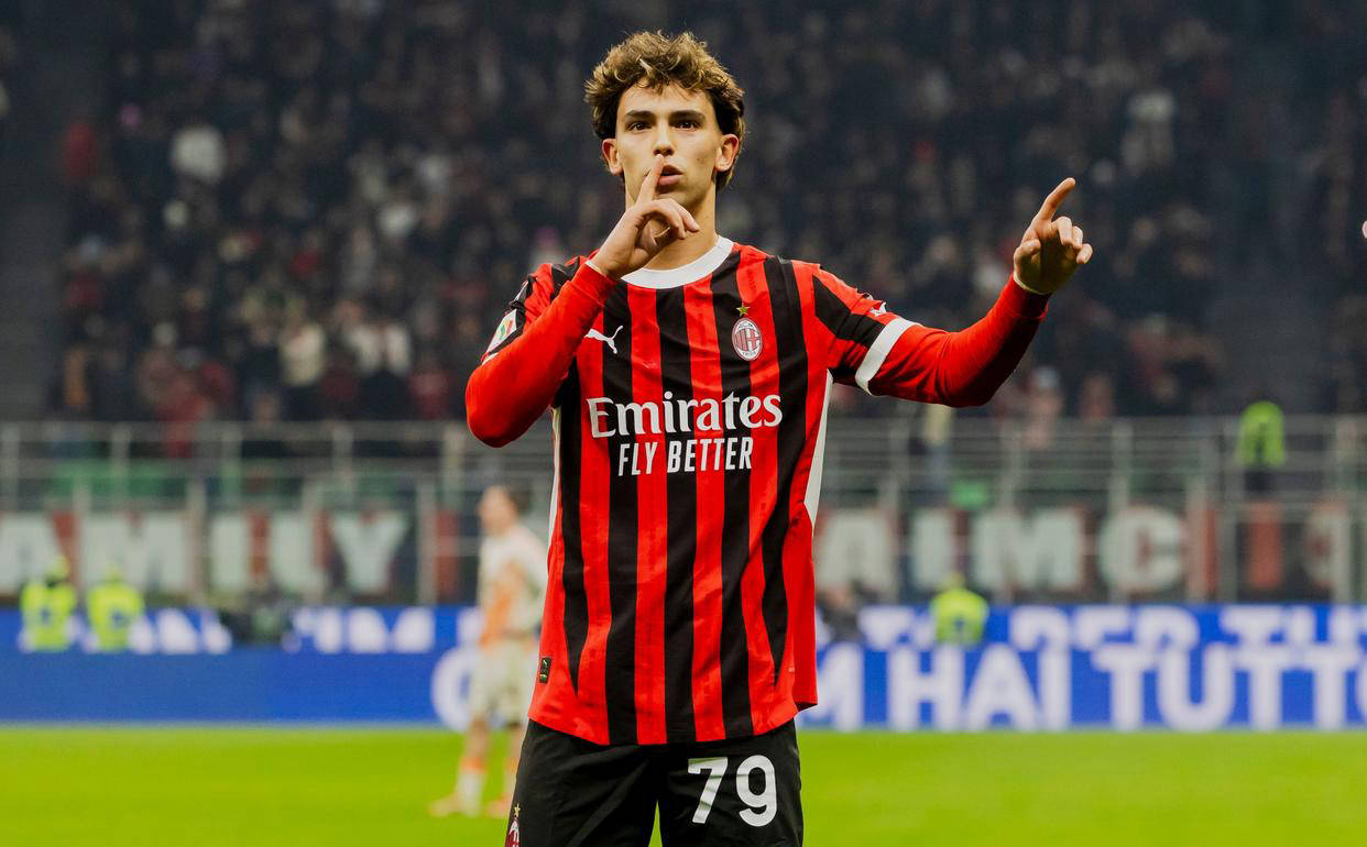 包含AC米兰阵容变阵！主教练透露将尝试新战术，球队整体实力或将得到提升的词条