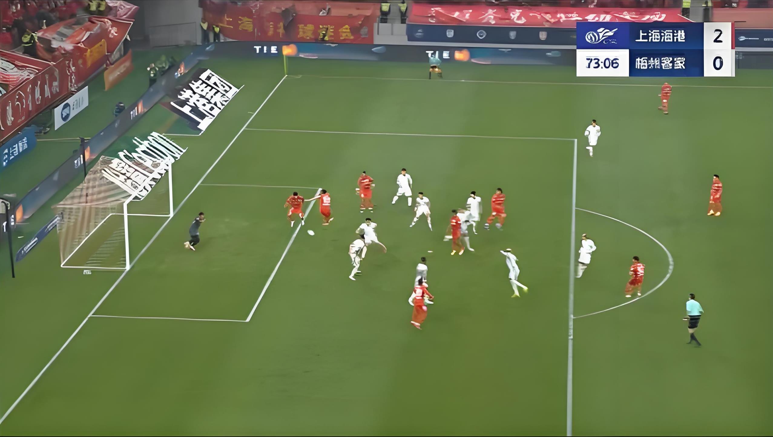 关于苏宁门将扑出点球，帮助球队逆转取胜的信息