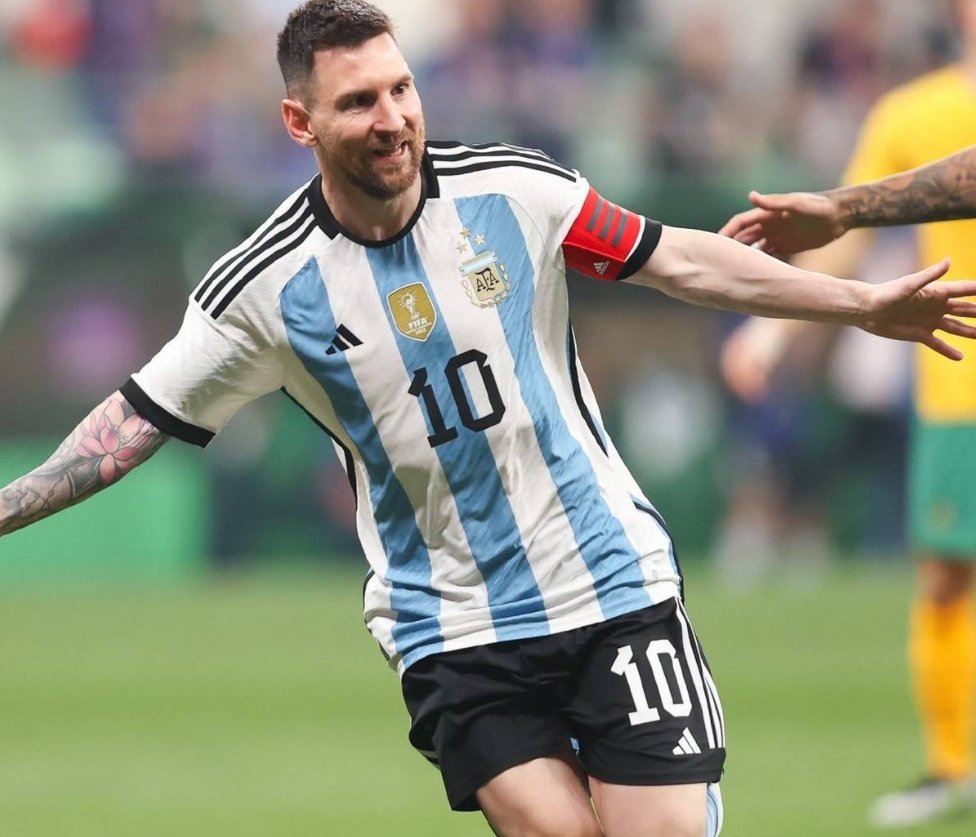 拜仁慕尼黑实力强劲,卫冕冠军 拜仁慕尼黑实力强劲,卫冕冠军